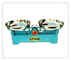 C.R. Counter Scale with 2 Round Brass Pans